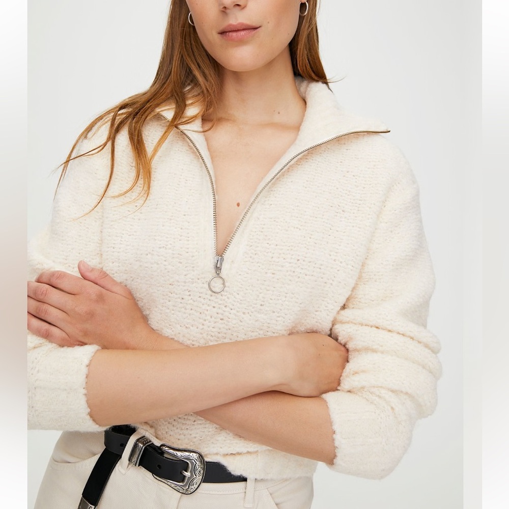Aritzia Gwenyth sweater in Oak - Picture 2 of 3